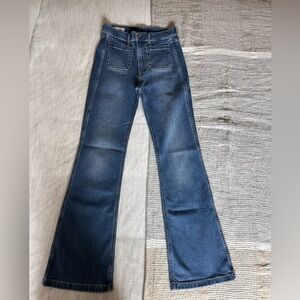 Gap 70’s Flare High Rise jeans. 26R